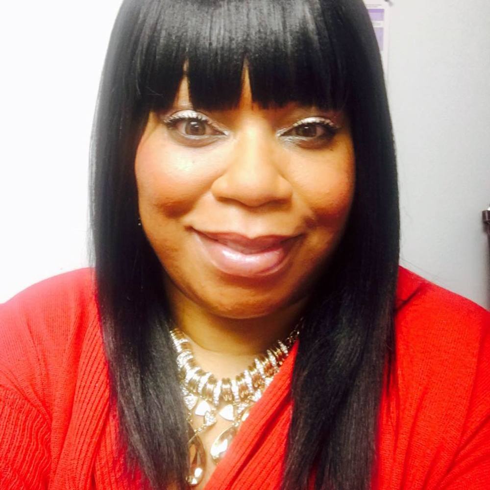 Meet your Posher, Yolanda