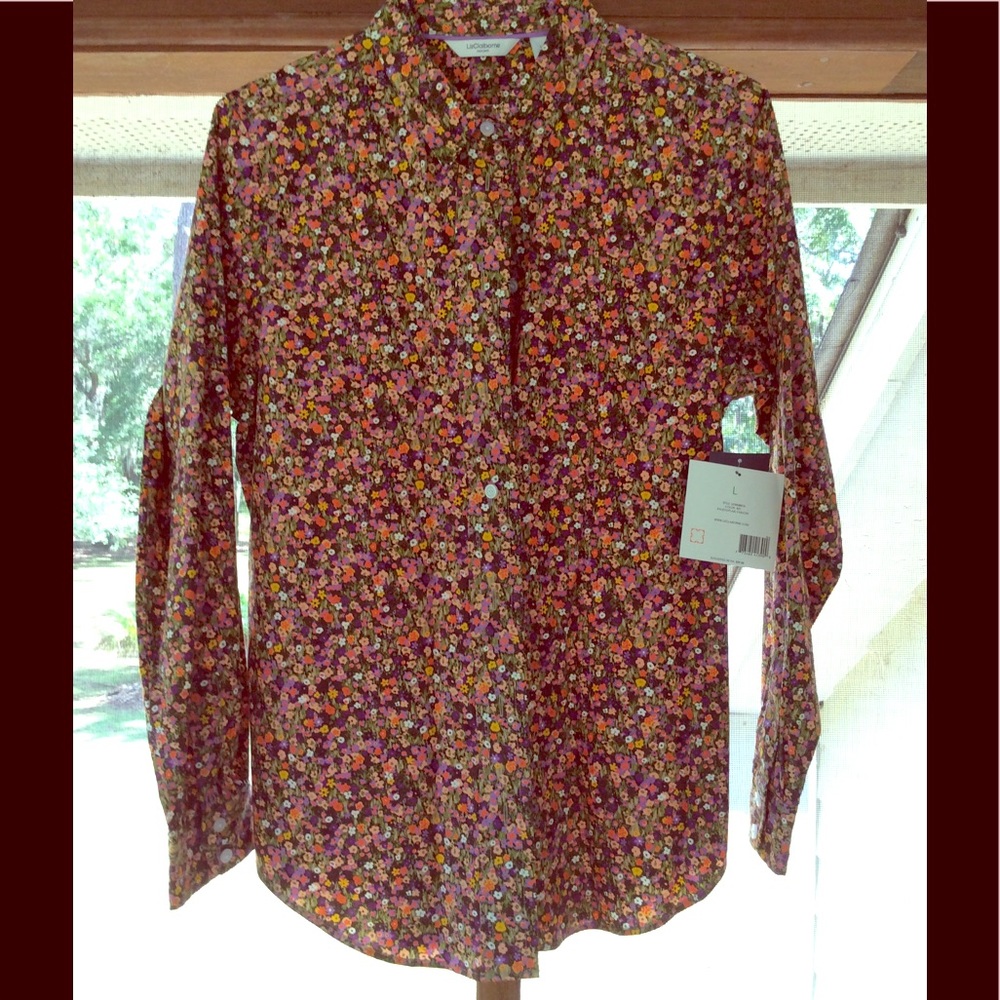 Liz Claiborne long sleeve multi color top.
