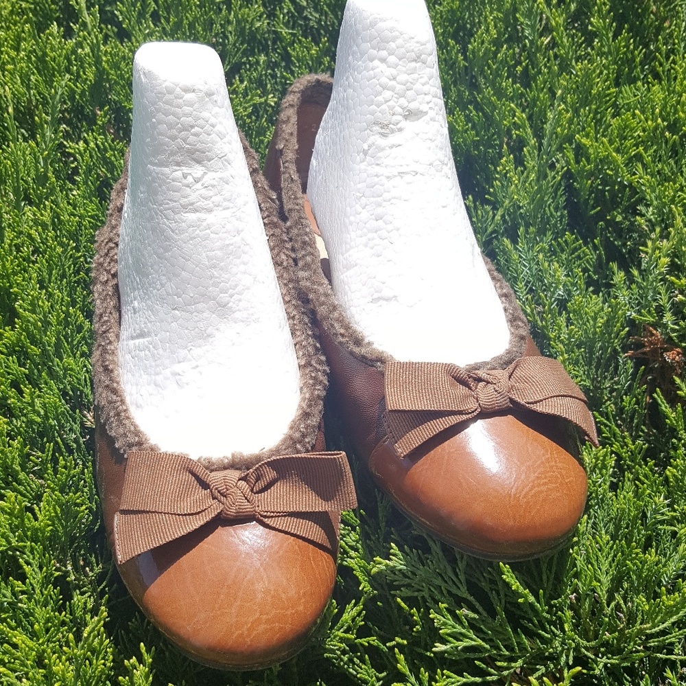 Brown bowtie ballet flats women's size 6