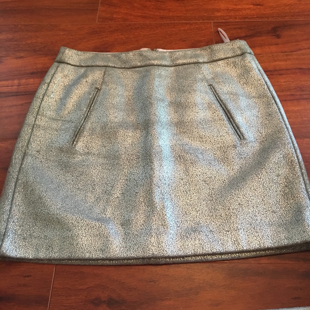 Gap silver foil mini skirt