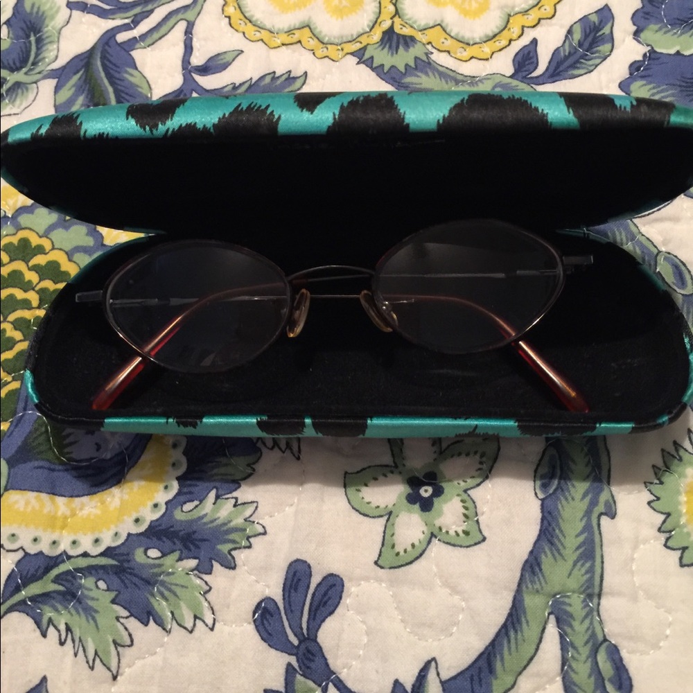 Nicole Miller frames