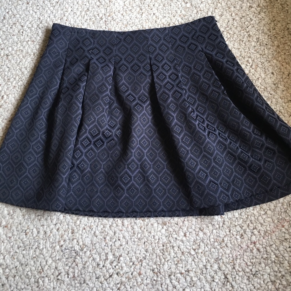 Banana Republic pleated skirt