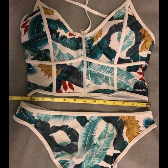 ONLY 1 LEFT !!!!!! 👙🦋NWT SZ MED, LG, XL ! - Picture 3 of 7