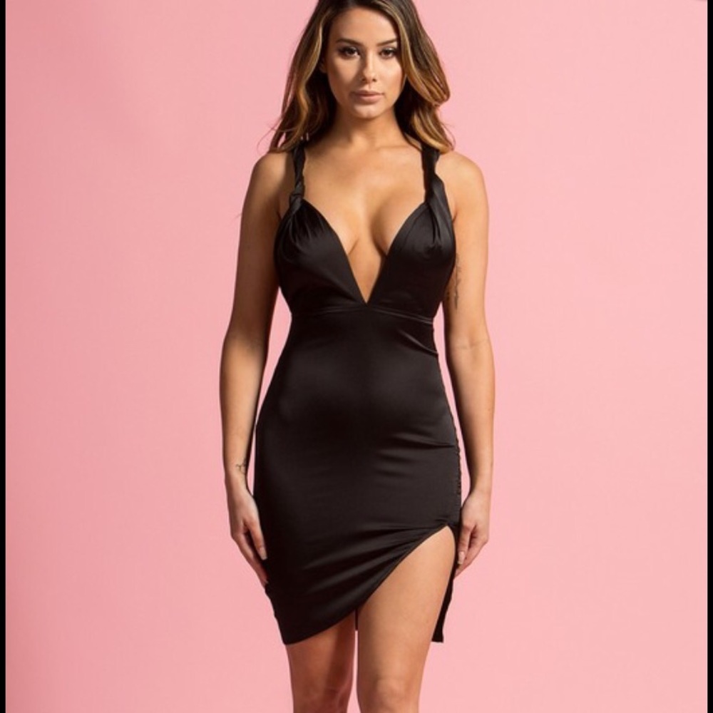 SO MUCH VANITY SATIN BODYCON DRESS
