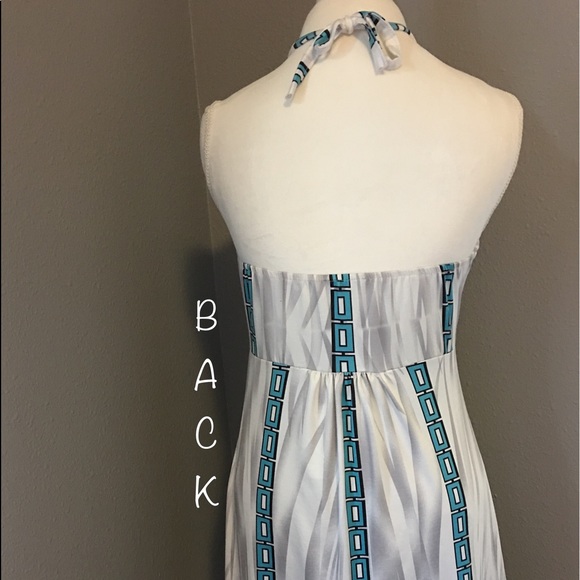 👗Pretty summer dress• ties on the neck• Medium👗 - Picture 5 of 8