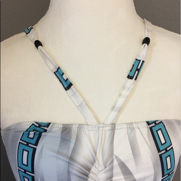 👗Pretty summer dress• ties on the neck• Medium👗 - Picture 7 of 8