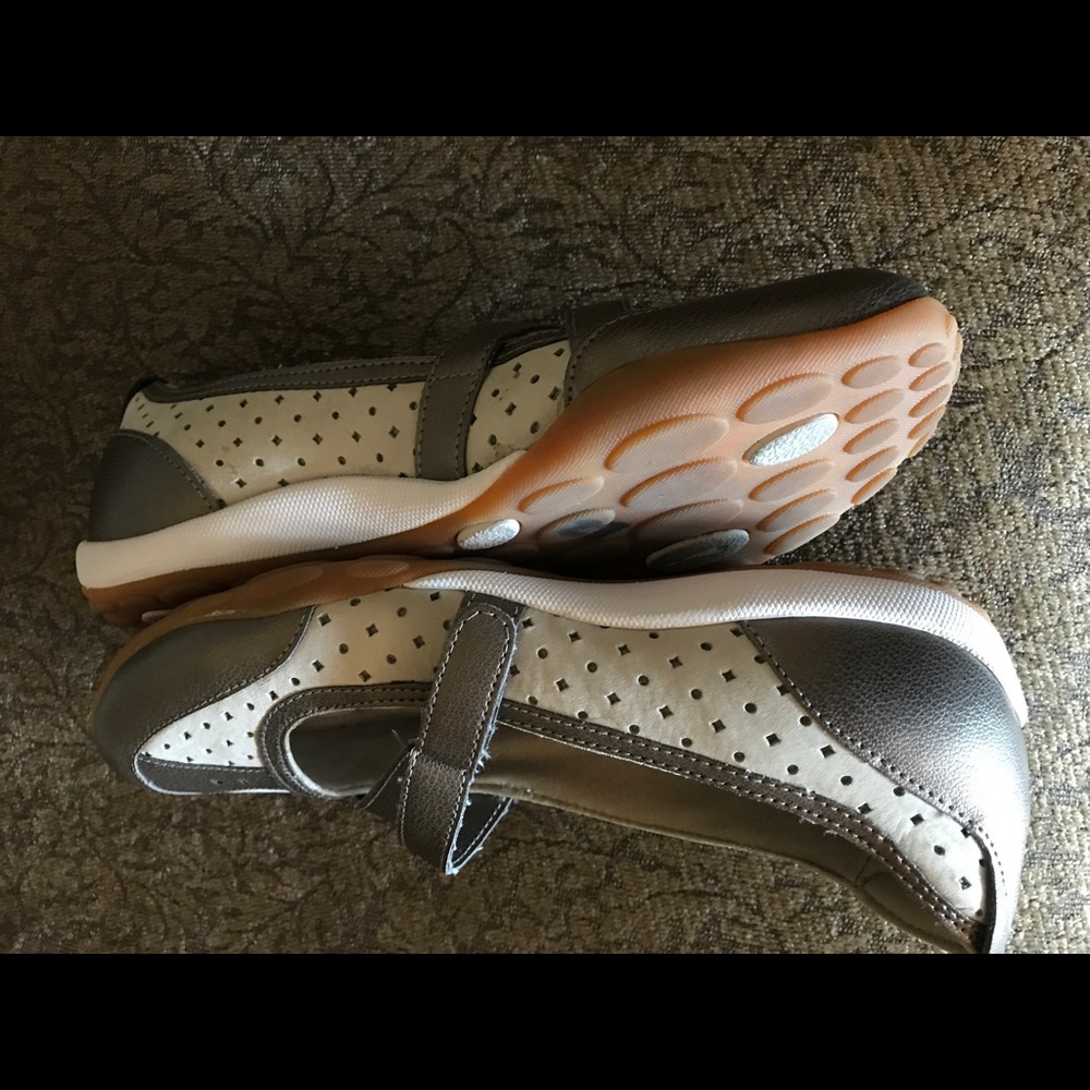 Clarks Shoes