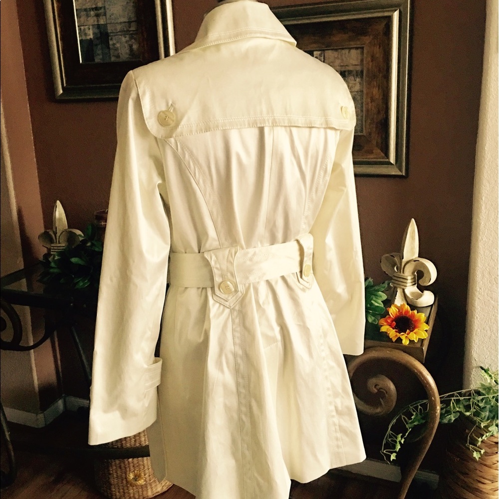 🔥SALE Gorgeous🎉Jessica Simpson Butter Cream Coat - Picture 2 of 8
