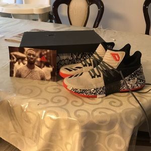Damian Lillard Dame 3 Adidas Basketball Shoe