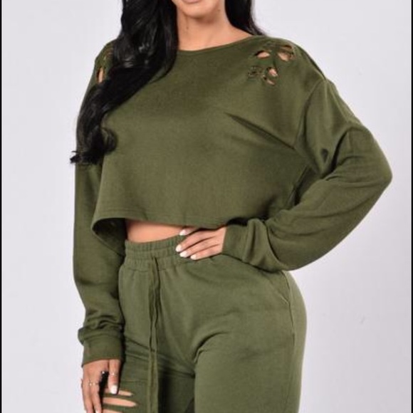 Cropped sweater - Picture 2 of 5