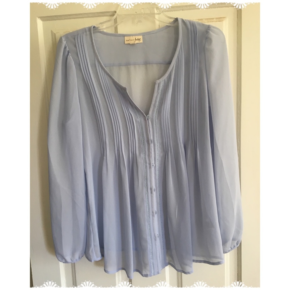 🐋Sheer Periwinkle Button Down Pleated Blouse🐋
