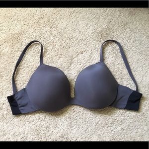 Maidenform size 34D gray push-up bra