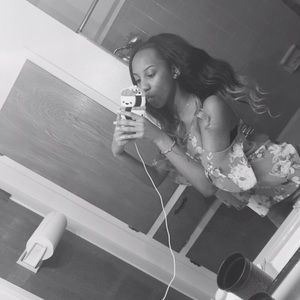 Meet your Posher, Sandra