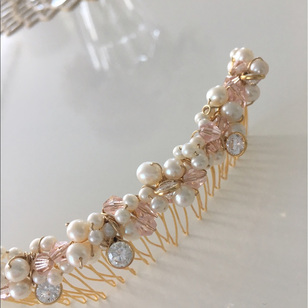 Bridal Hair Comb w Pearls