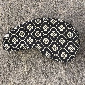 Jj cole breast feeding wedge