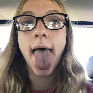 Meet your Posher, Claire