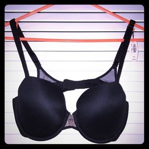 Victoria's Secret Fabulous Bra 34D