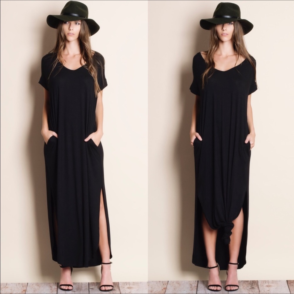 🌸 Black Maxi Dress w/Pockets 🌸