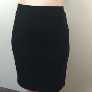LOFT Stretch Pencil Skirt