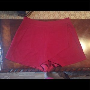 Red envelope skort
