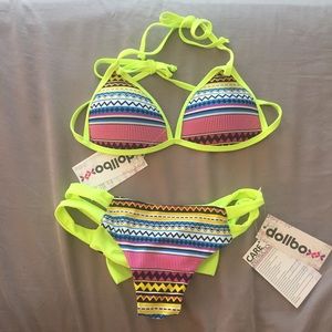 NWT Dollboxx Australia Bow Back Bikini Set