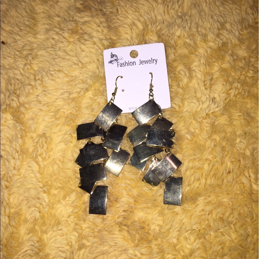 Fashion Earrings 😏