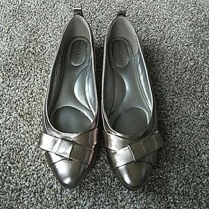 Bandolino B Flexible Womens Size 8M Shoe