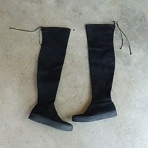 Knee boots