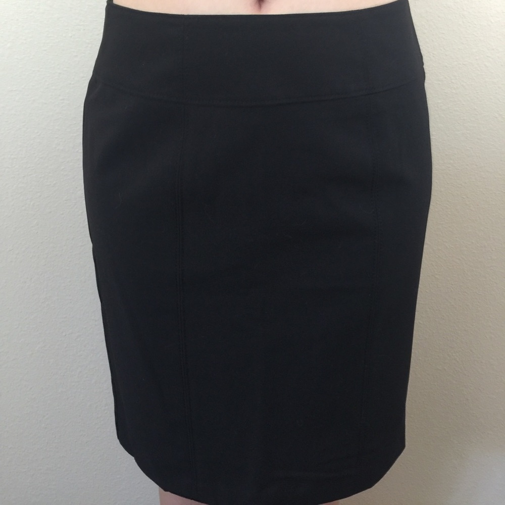 3 for $18!! Pencil Skirt, Front Seams Back Pockets