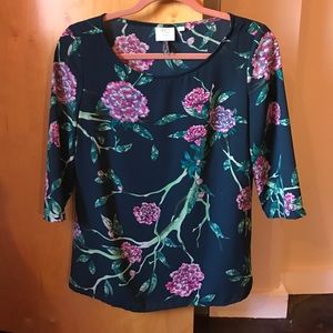 HD in Paris Floral Blouse, US size 2
