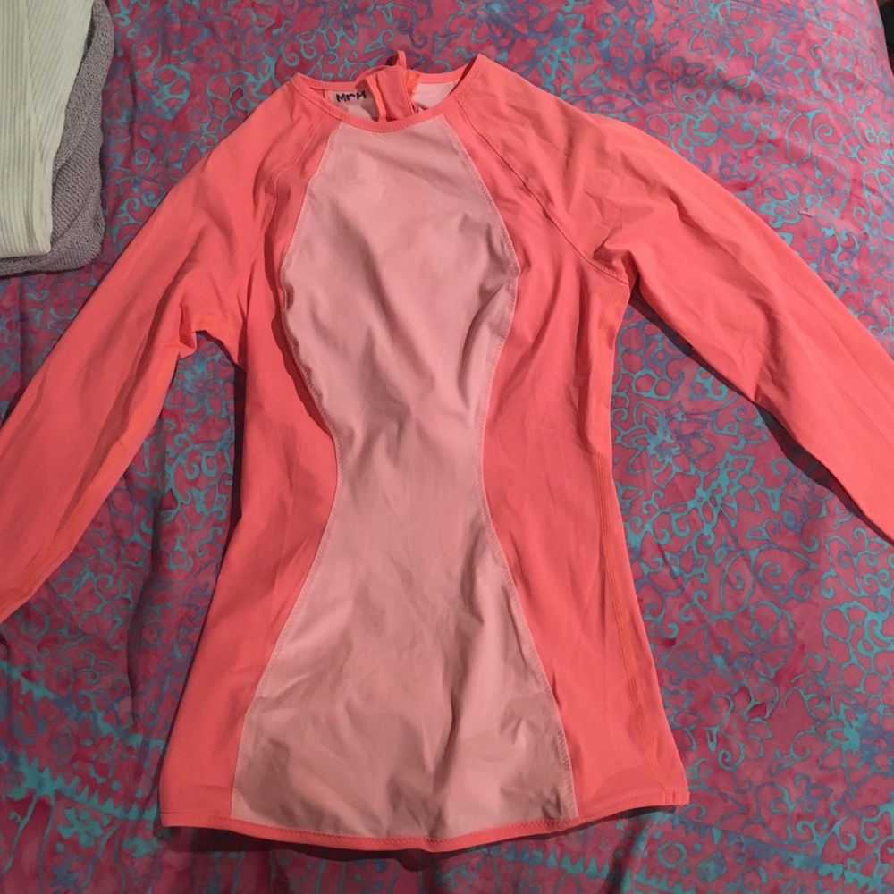Lululemon surf shirt