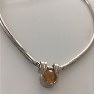 Silver Necklace w Topaz Pendant
