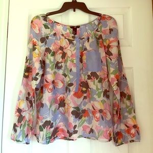 Floral long sleeve blouse