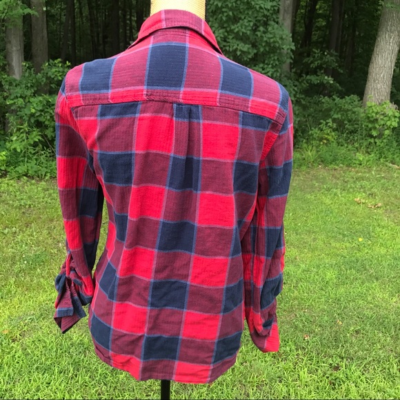 BDG Flannel Button up Top - Picture 3 of 4
