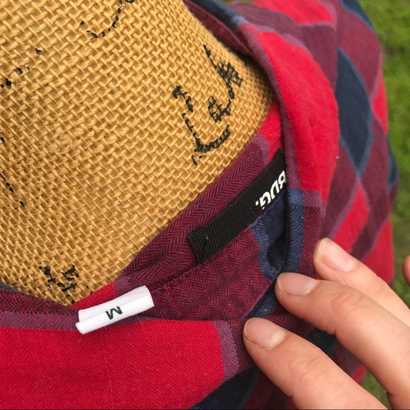 BDG Flannel Button up Top - Picture 4 of 4