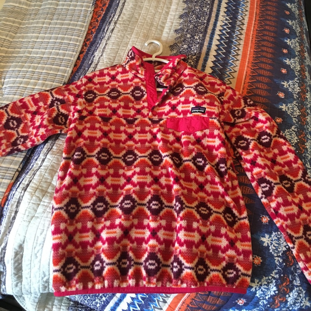 Patagonia Synchilla Pink and Orange tribal print!