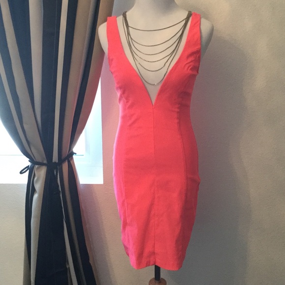 Phanuel Dresses & Skirts - Phanuel Plunge Neck Line Dress Size M
