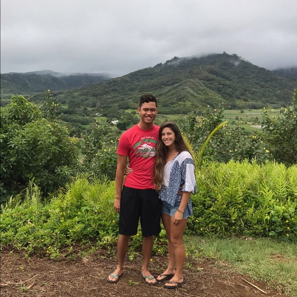 Meet Your Posher - Picture 4 of 4