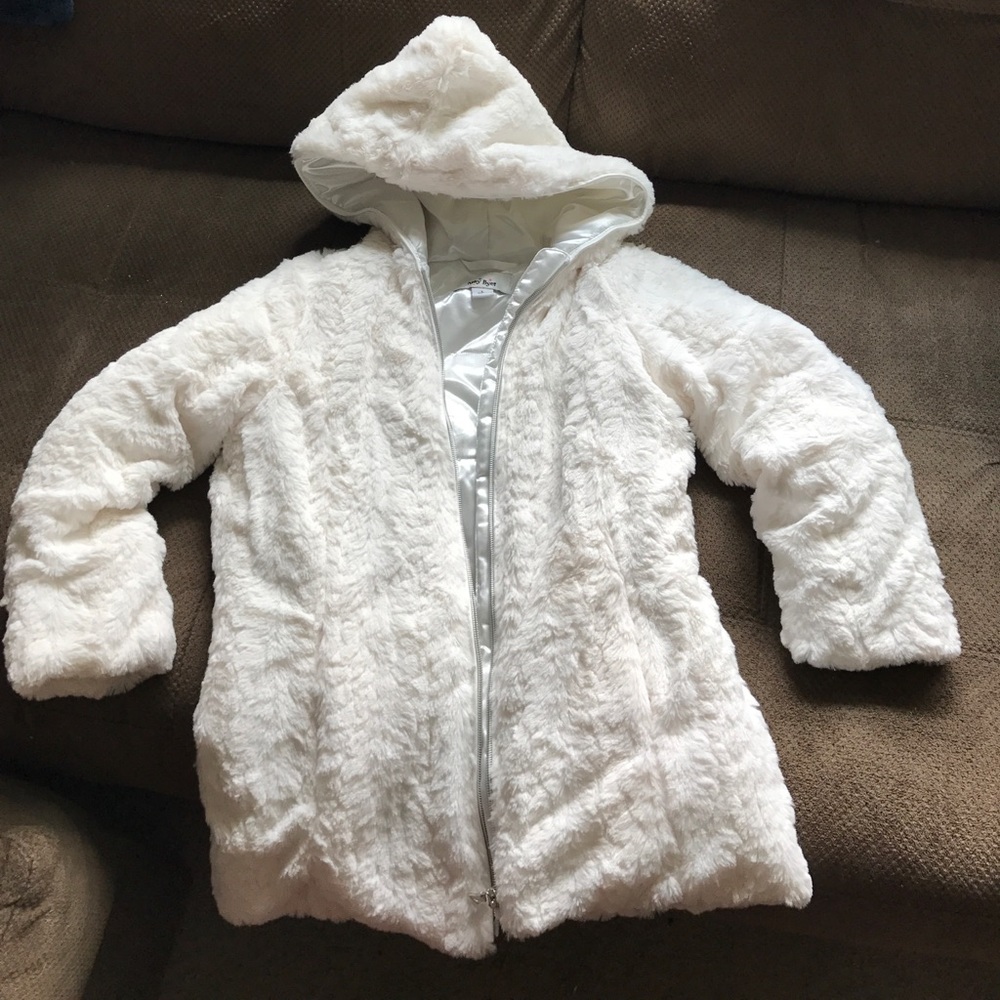 Girls 6X fur coat