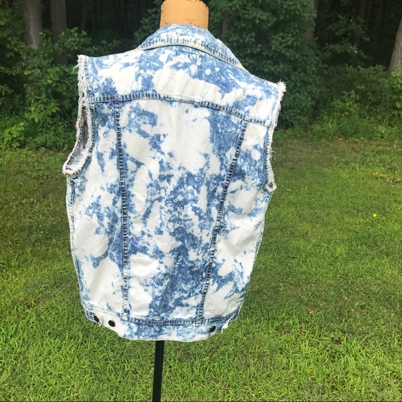 Urban Outfitters Acid Was Denim Vest - Picture 3 of 4