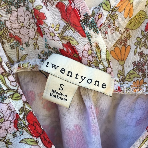 Forever 21 Sheer Floral Ruffle Dress - Picture 5 of 6