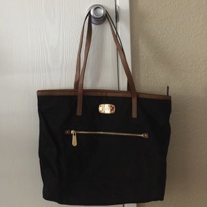 Michael Kors Tote