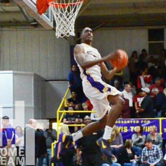 Meet your Posher, Chris - Picture 1 of 1