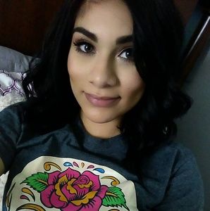 Meet your Posher, Marisa