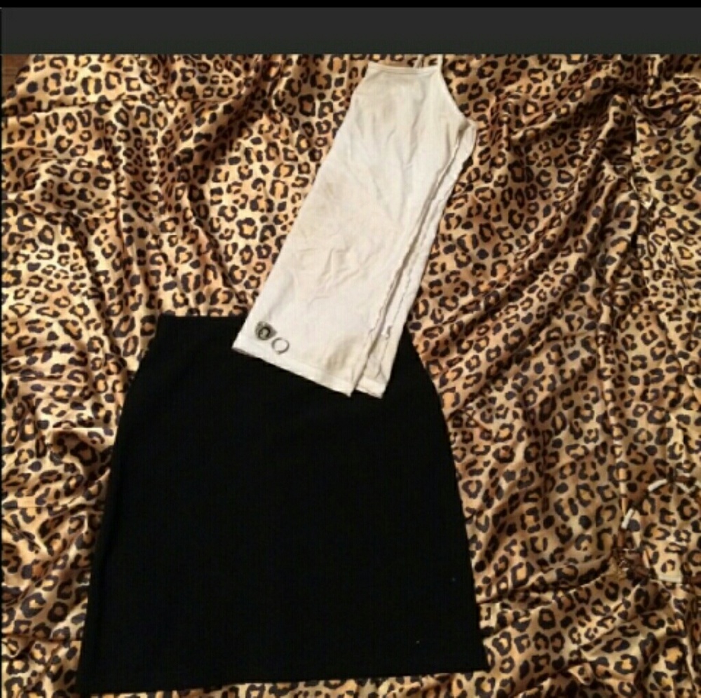 2**MINI-SKIRTS*SIZE:SM~1-BLACK;1-WHITE~FOR $5!!