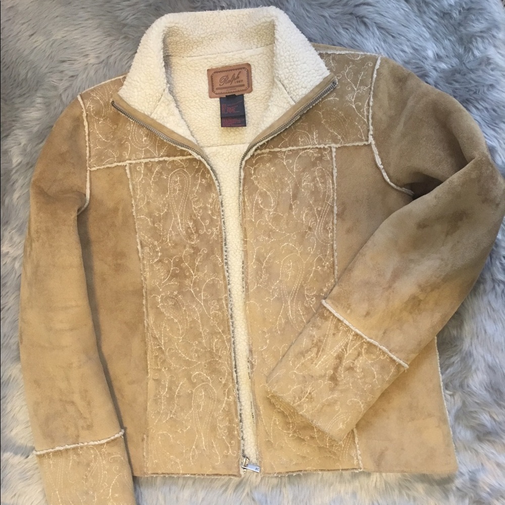 Gorgeous jacket!!! 💃💃💋