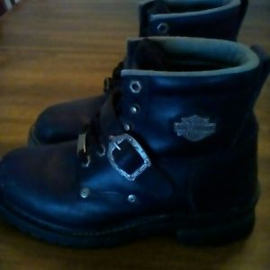 Women's Harley Davidson boots