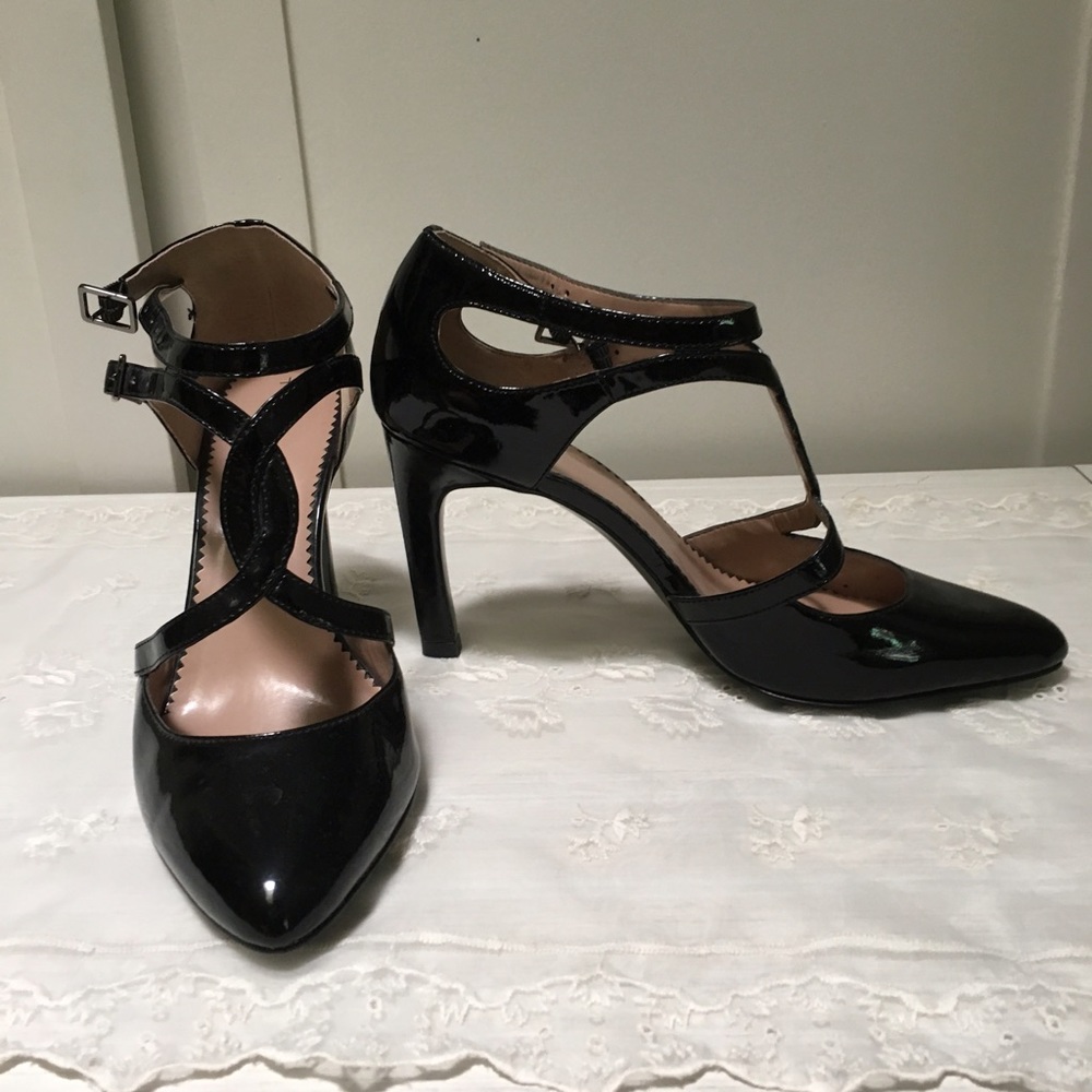 Tahari Black Patent Leather 3.5" Heels