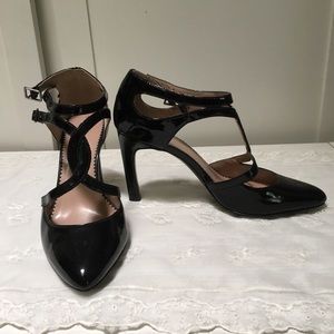 Tahari Black Patent Leather 3.5" Heels