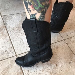 Leather cowgirl boots